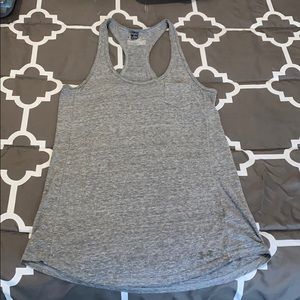 Under armour women’s semi-fitted active tank